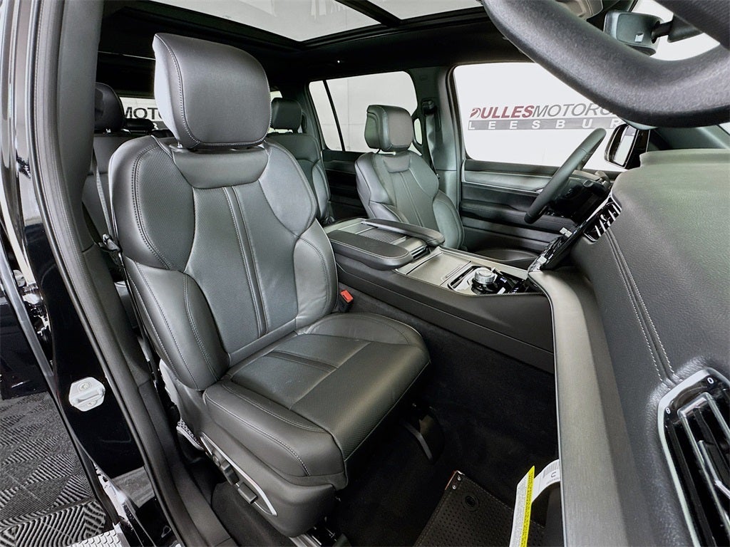 2026 Jeep Grand Wagoneer 4x4