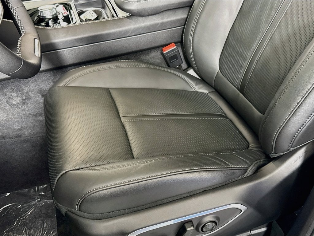 2027 Jeep Grand Wagoneer 4x4