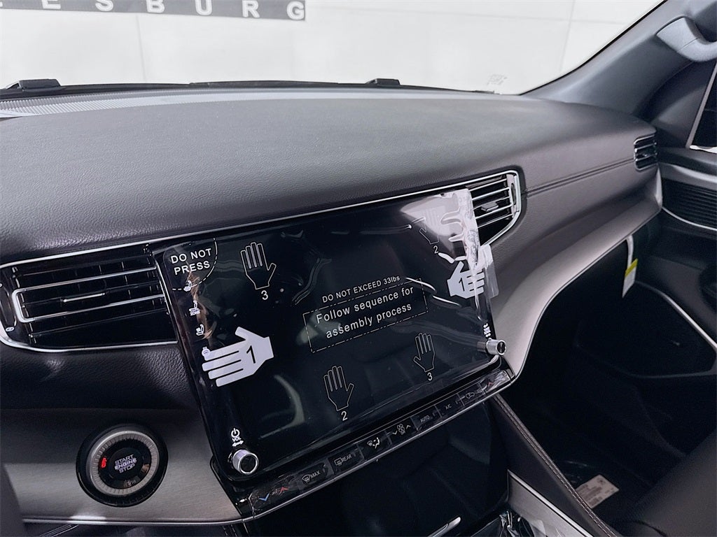 2026 Jeep Grand Wagoneer 4x4