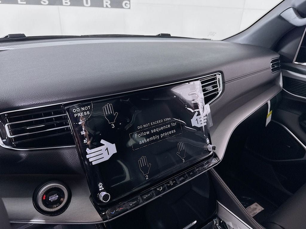 2026 Jeep Grand Wagoneer 4x4