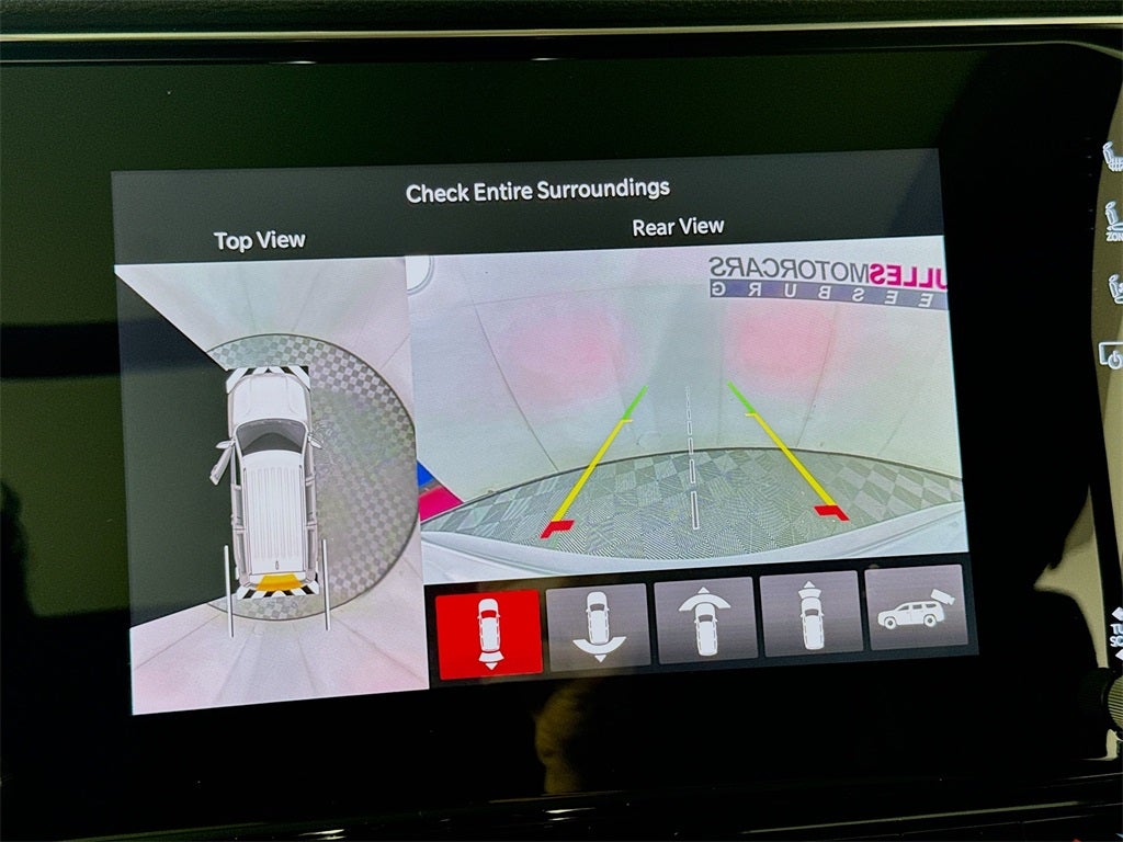 2024 Jeep Wagoneer Base