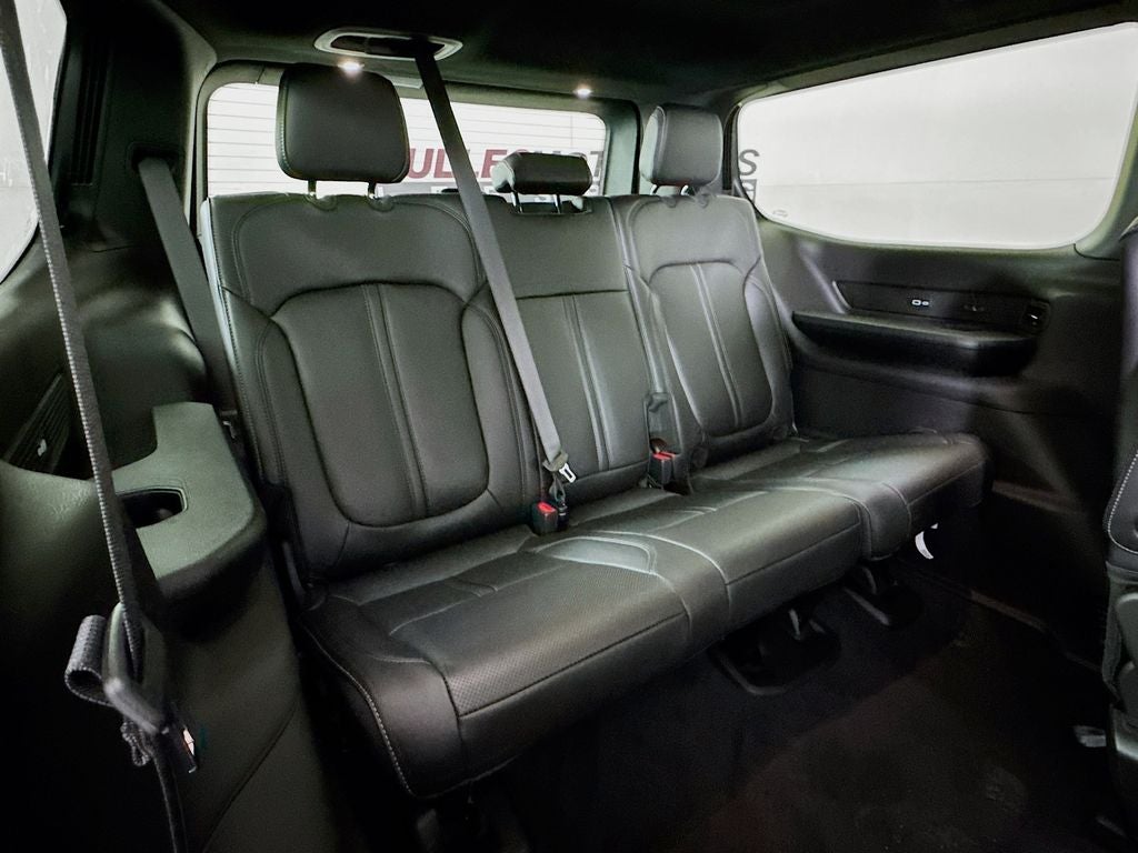 2026 Jeep Grand Wagoneer 4x4