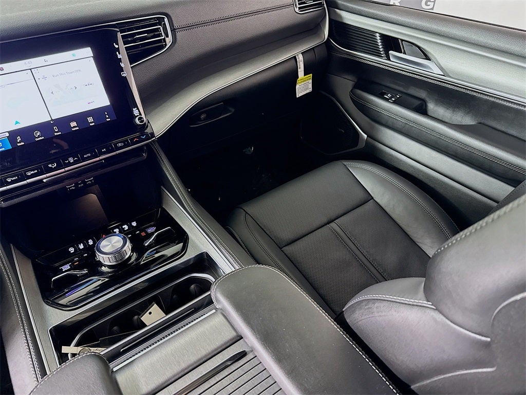 2025 Jeep Wagoneer Series II