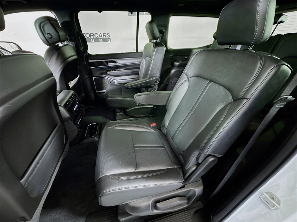 2025 Jeep Wagoneer Series II