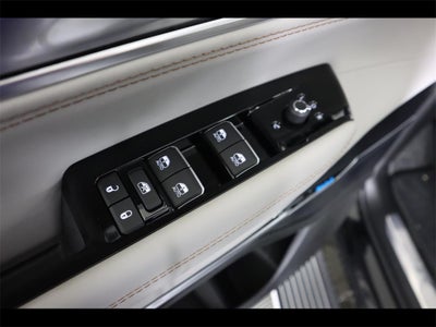 2024 Jeep Grand Wagoneer Base