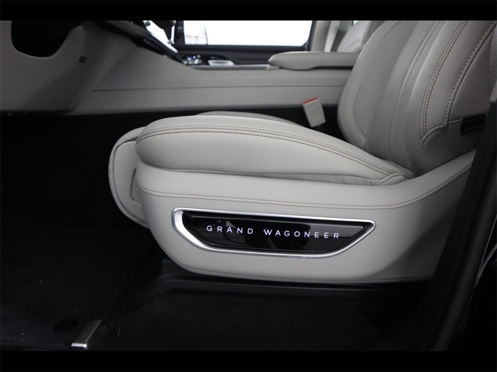 2024 Jeep Grand Wagoneer Base