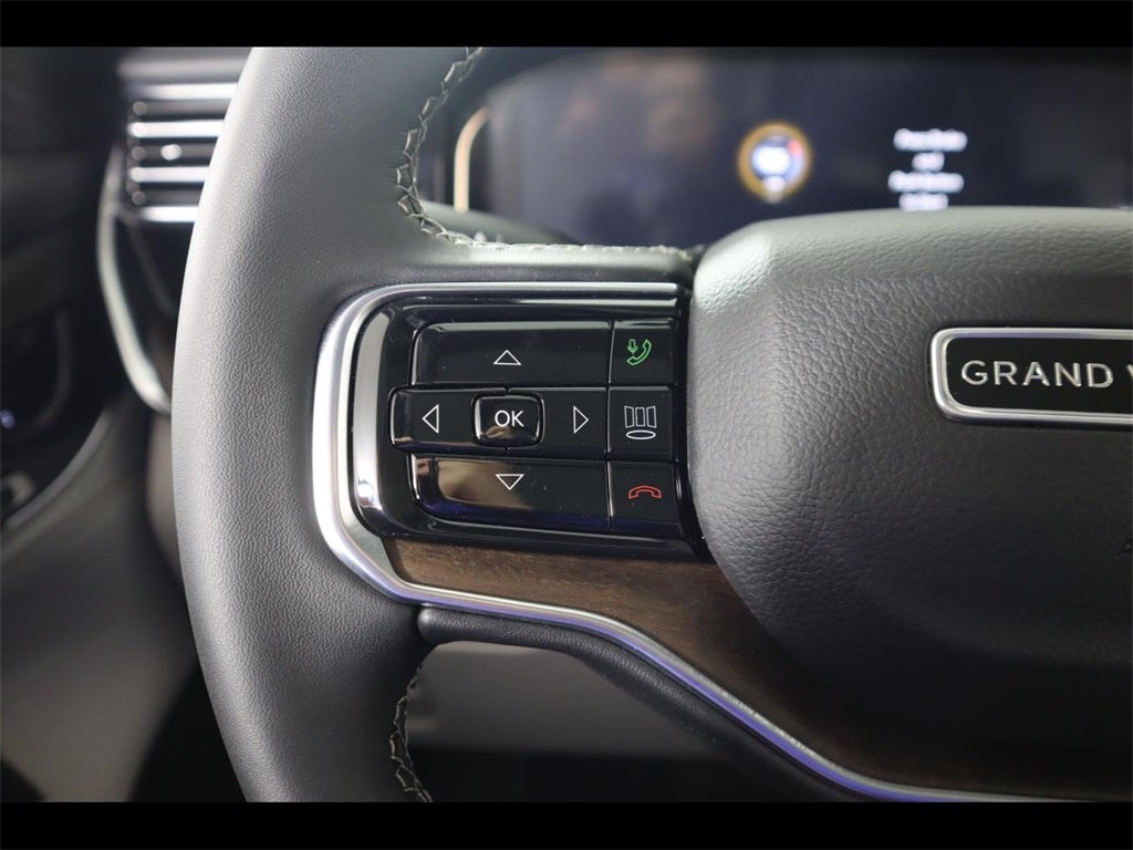 2024 Jeep Grand Wagoneer Base