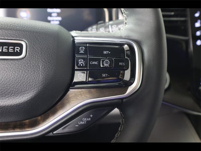 2024 Jeep Grand Wagoneer Base