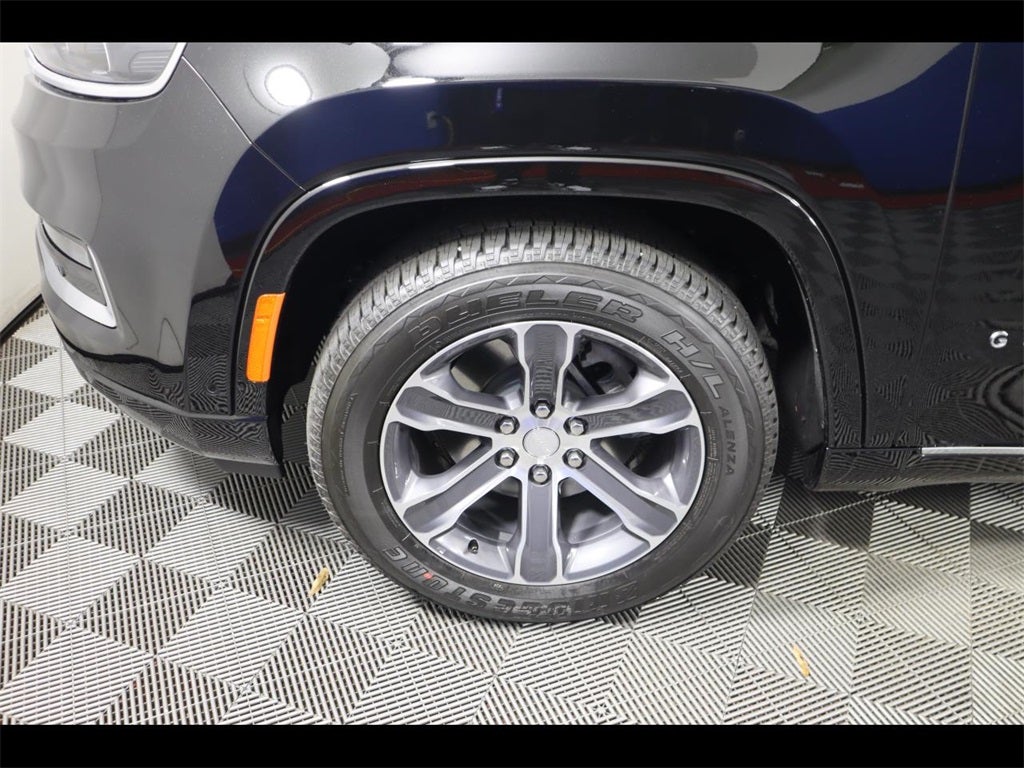 2024 Jeep Grand Wagoneer Base