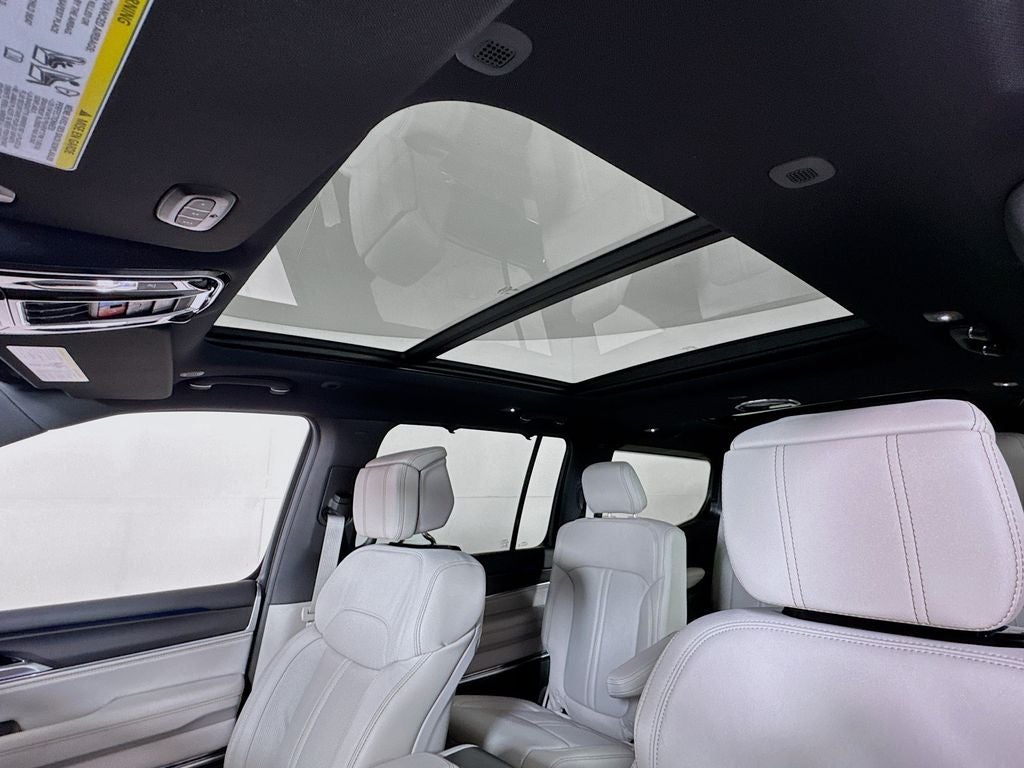 2026 Jeep Grand Wagoneer Summit Obsidian