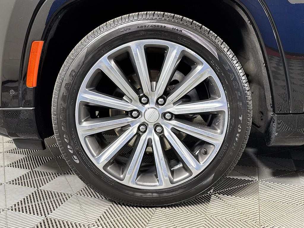 2022 Jeep Grand Wagoneer Series II