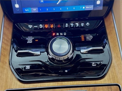 2024 Jeep Grand Wagoneer Series III