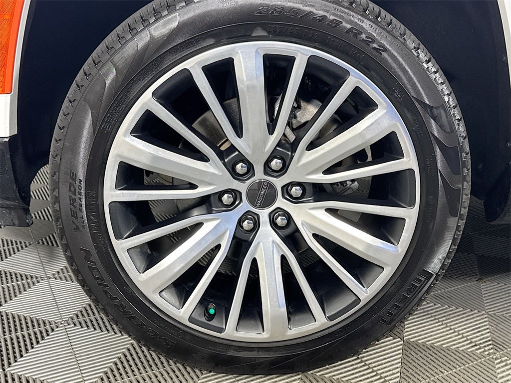 2024 Jeep Grand Wagoneer Series III