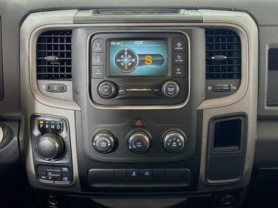 2017 RAM 1500 Express QUAD CAB 4X4