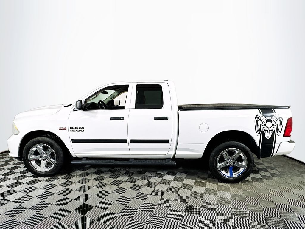2017 RAM 1500 Express QUAD CAB 4X4
