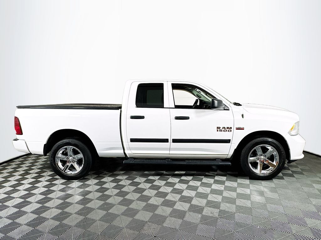 2017 RAM 1500 Express QUAD CAB 4X4