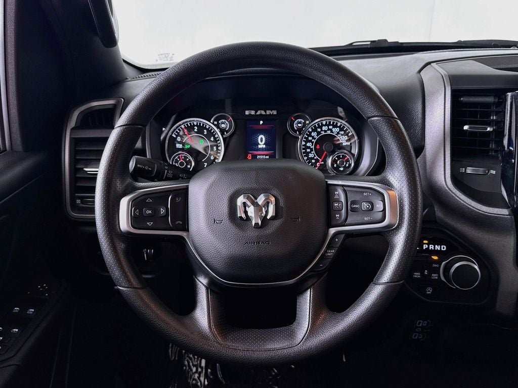 2025 RAM 1500 Tradesman CREW CAB 4X4