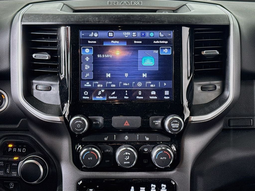 2022 RAM 1500 Big Horn/Lone Star Crew Cab 4X4