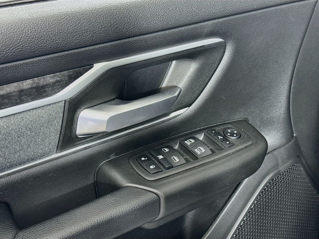 2022 RAM 1500 Big Horn/Lone Star Crew Cab 4X4