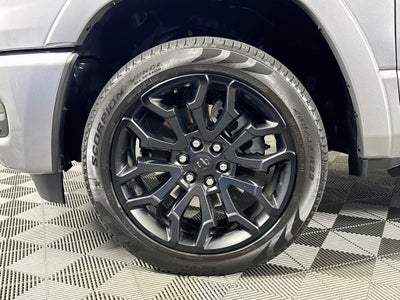 2025 RAM 1500 Limited C rew Cab 4X4