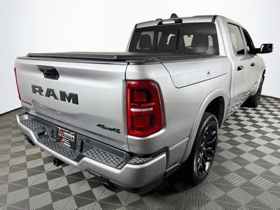 2025 RAM 1500 Limited C rew Cab 4X4