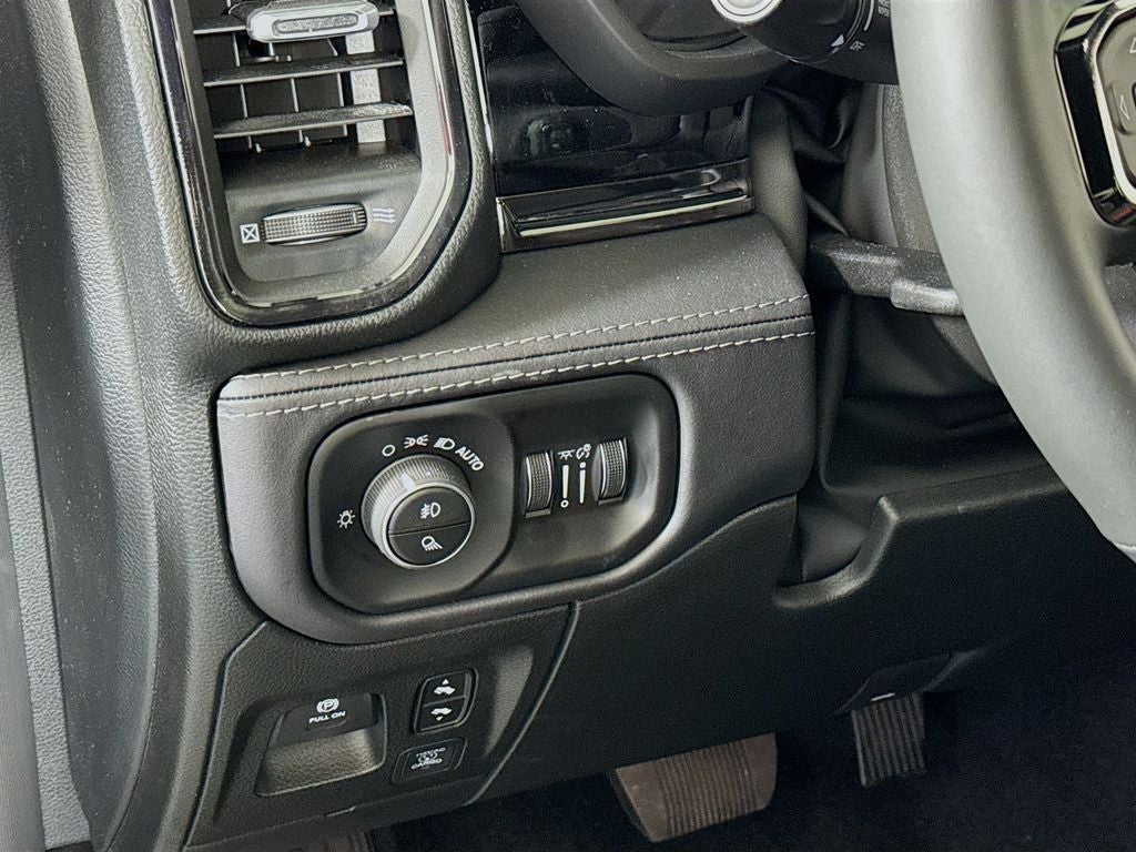 2026 RAM Ram 1500 Limited