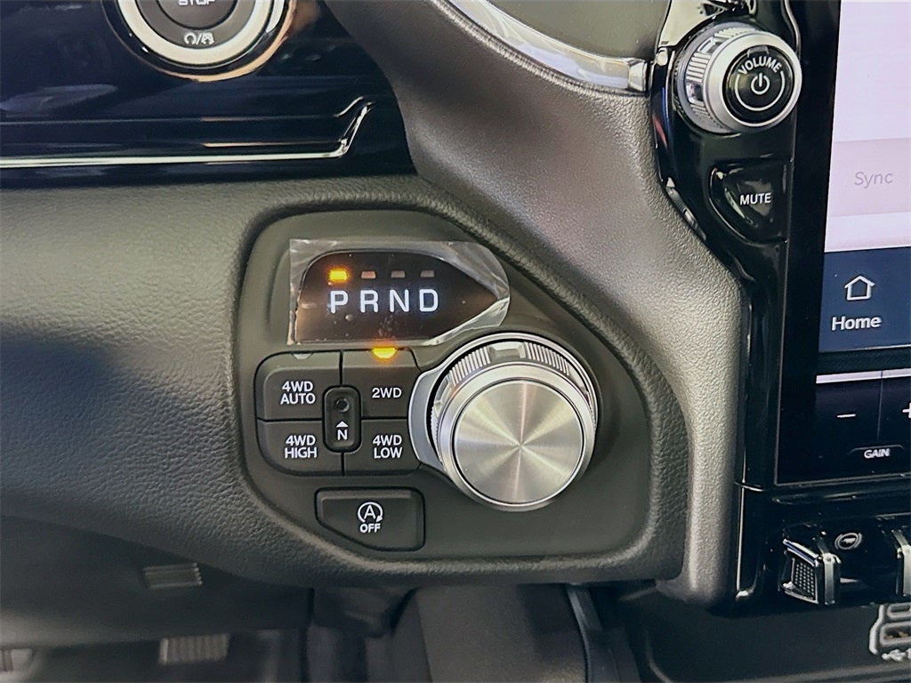 2026 RAM Ram 1500 Laramie