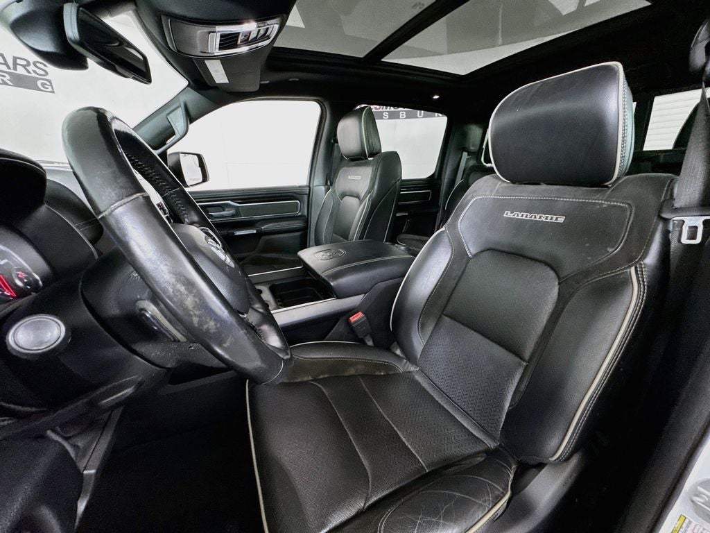 2020 RAM 1500 Laramie CREW CAB 4X4