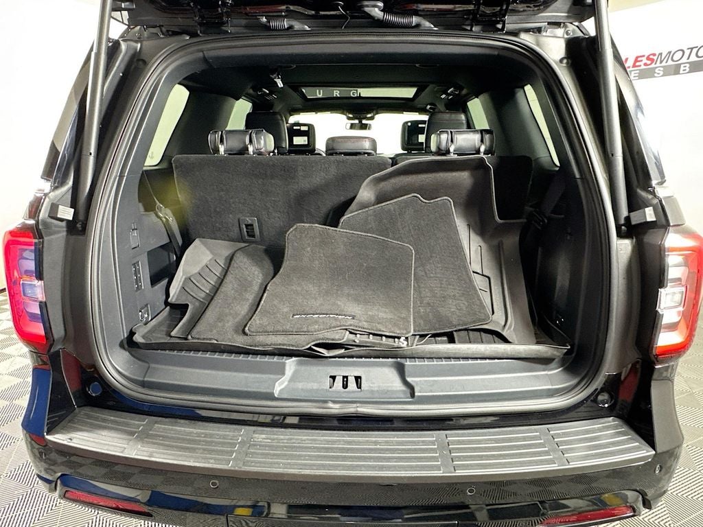 2024 Ford Expedition Limited 4x4 Stealth Perf Edition