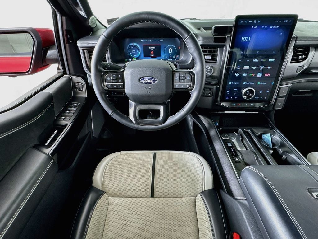 2024 Ford F-150 Lightning Platinum 4X4