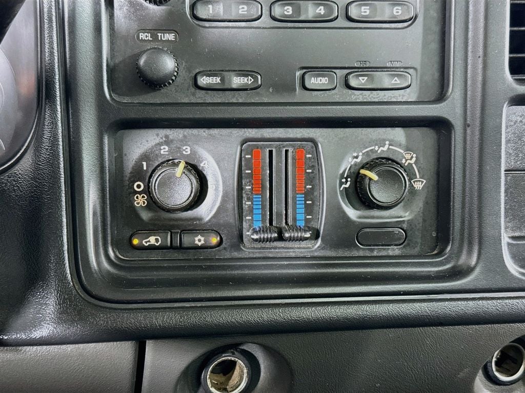 2004 Chevrolet Silverado 2500HD Work Truck