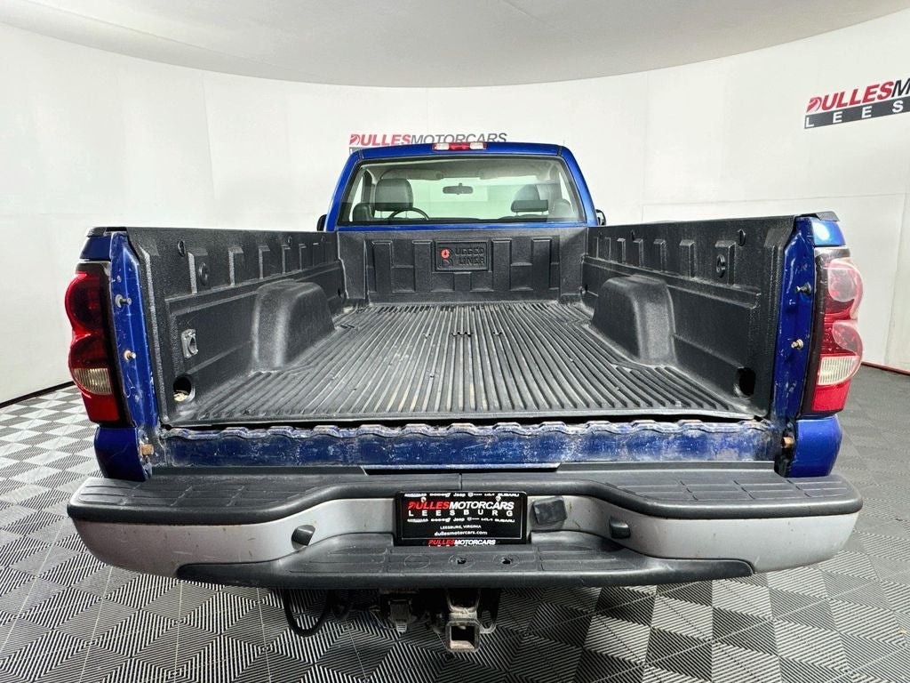 2004 Chevrolet Silverado 2500HD Work Truck