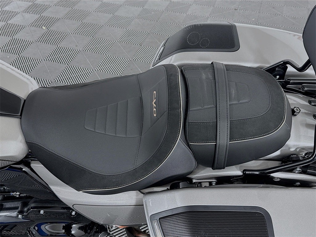 2023 Harley-Davidson CVO Road Glide CVO