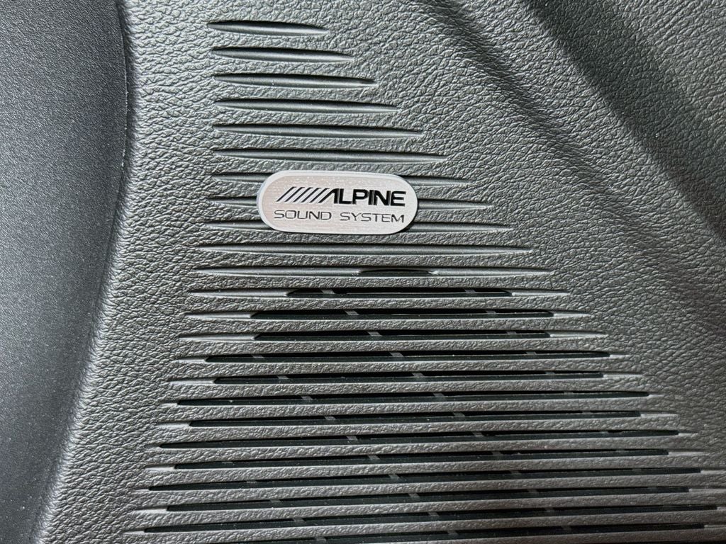 2023 Dodge Challenger R/T PLUS