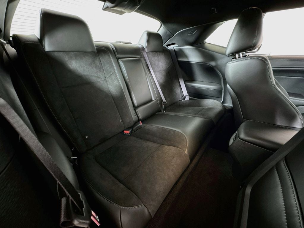 2023 Dodge Challenger R/T PLUS
