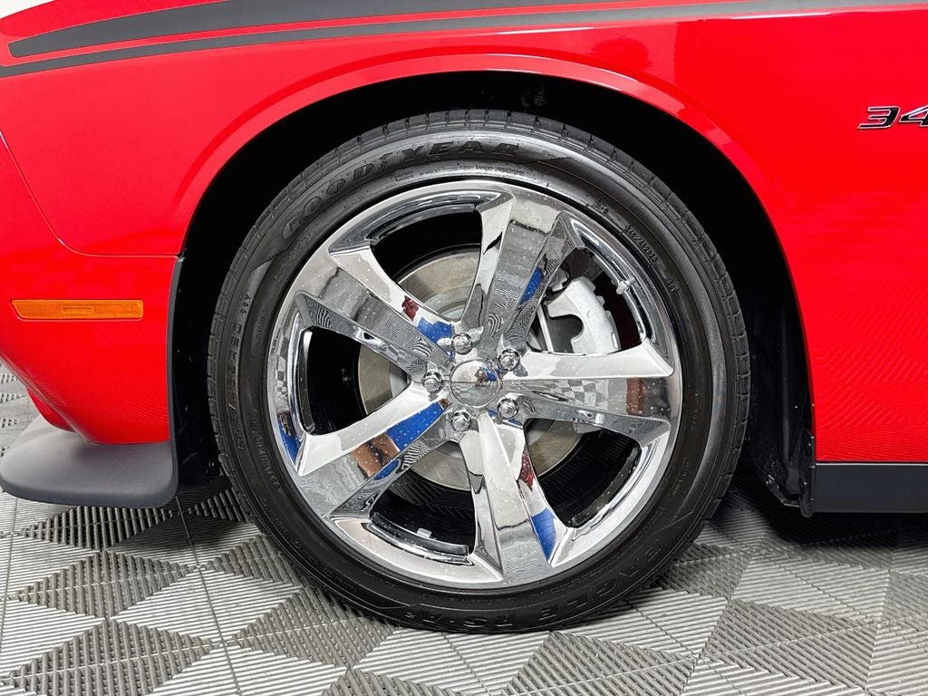 2023 Dodge Challenger R/T PLUS
