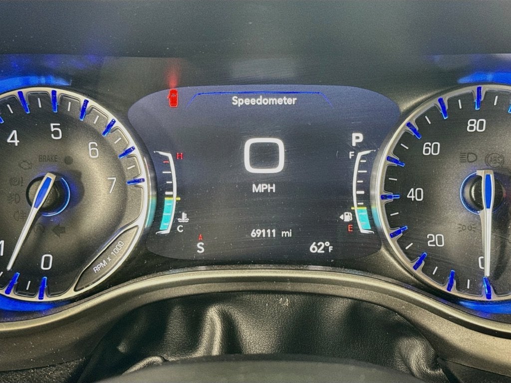 2024 Chrysler Pacifica Touring L
