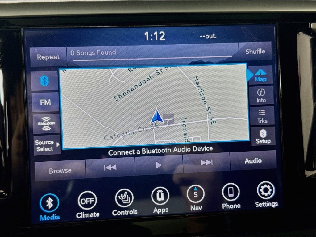 2020 Chrysler Pacifica Touring L Plus S-Appearance Package-27J