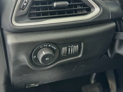 2020 Chrysler Pacifica Touring L Plus S-Appearance Package-27J