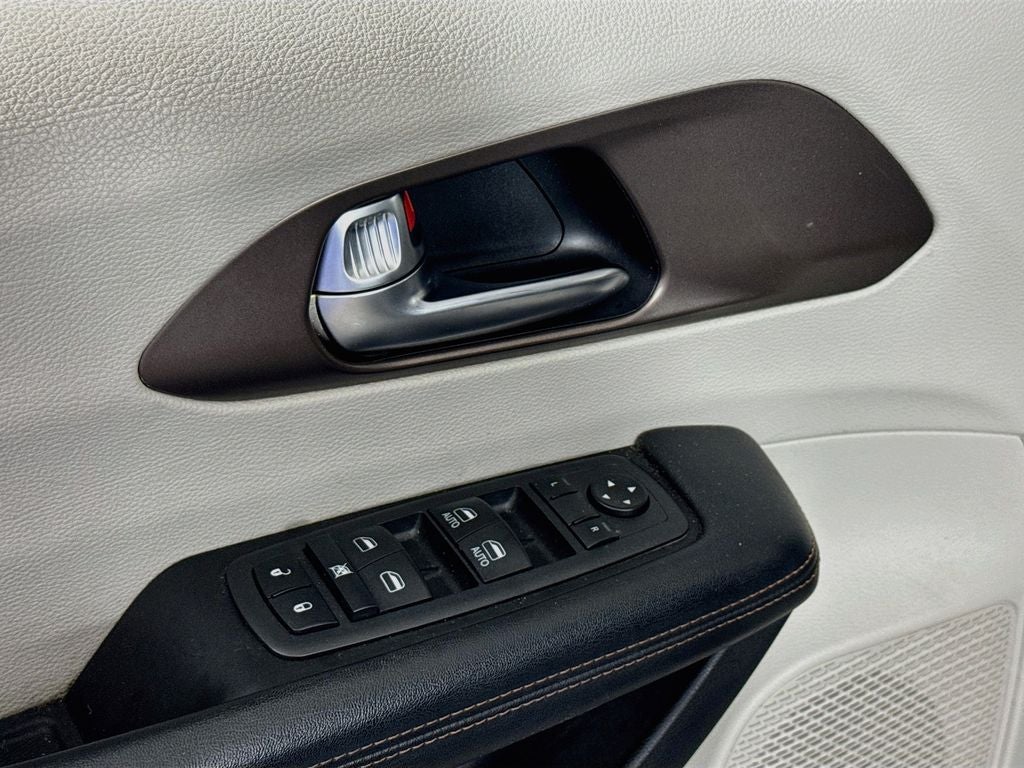 2019 Chrysler Pacifica Touring Plus