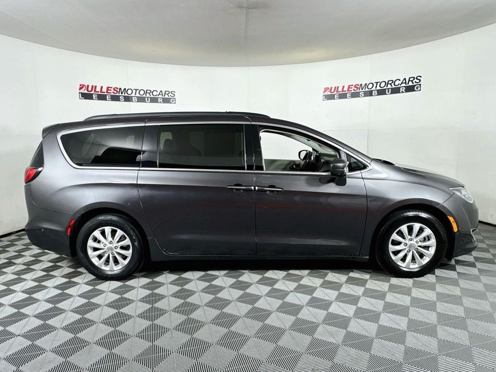 2019 Chrysler Pacifica Touring Plus