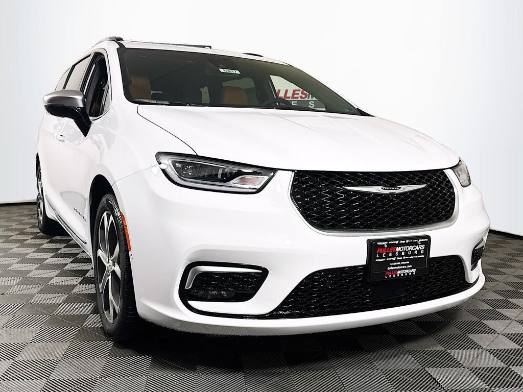 2026 Chrysler Pacifica Pinnacle