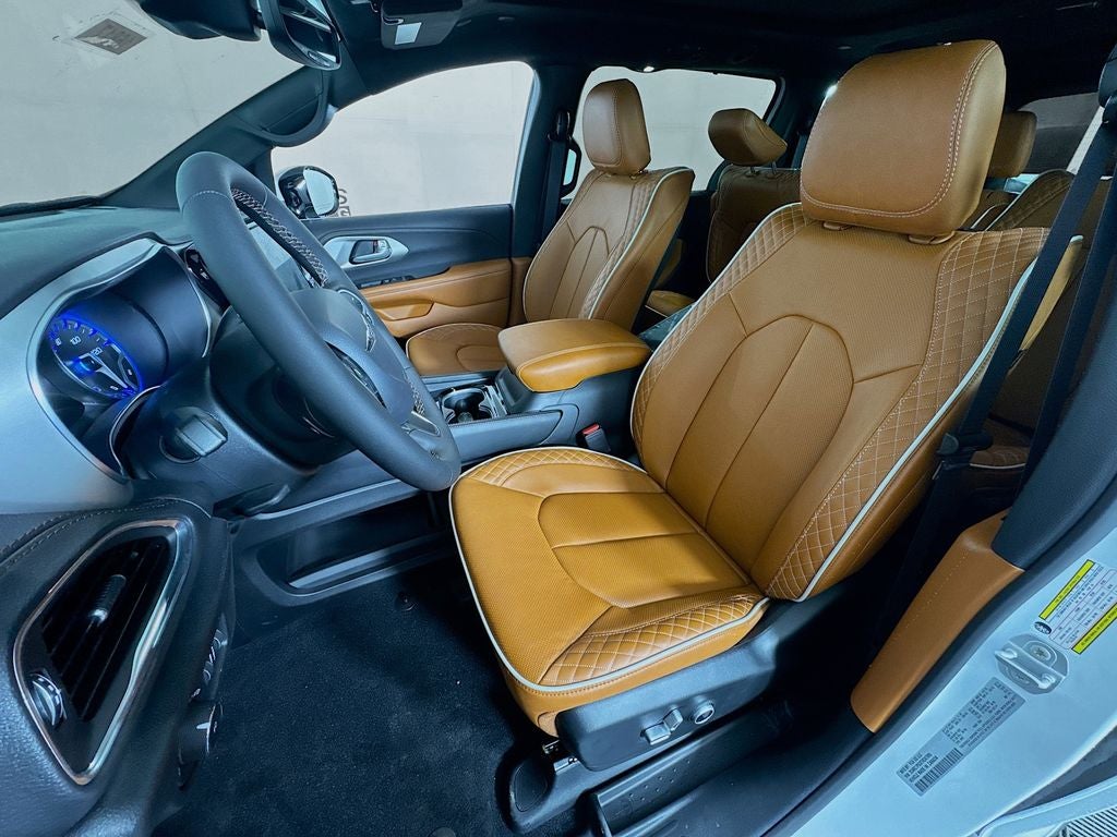 2026 Chrysler Pacifica Pinnacle
