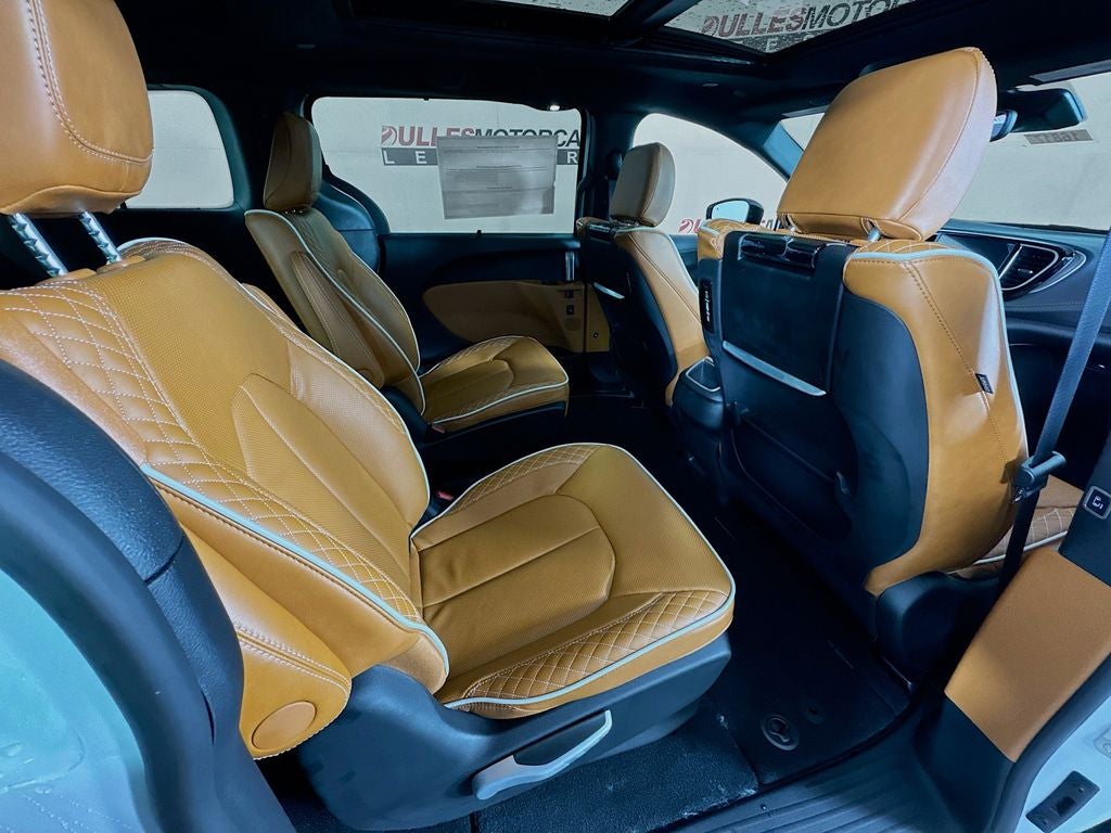 2026 Chrysler Pacifica Pinnacle