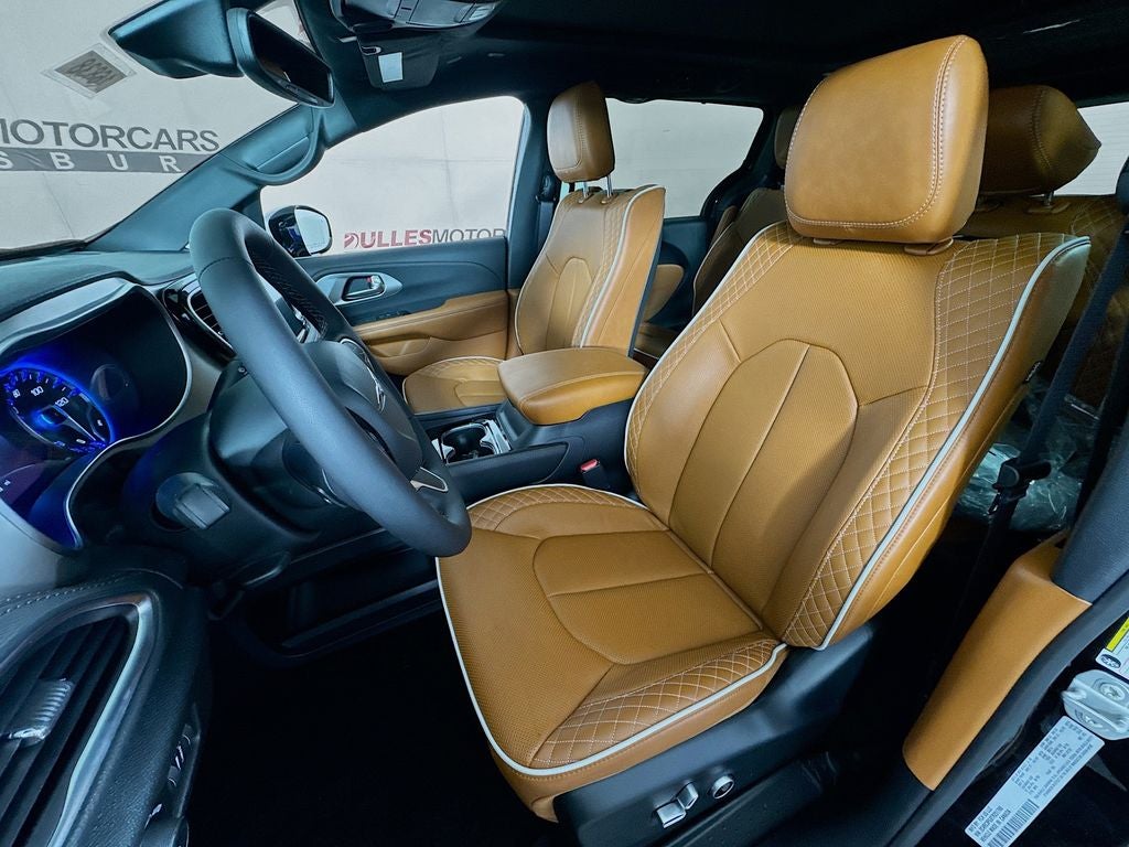 2026 Chrysler Pacifica Pinnacle