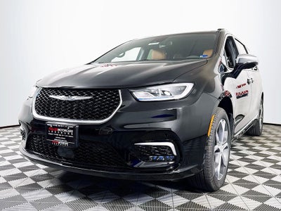 2026 Chrysler Pacifica Pinnacle