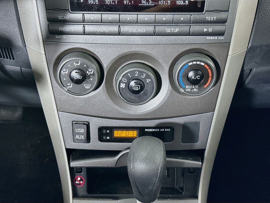 2011 Toyota Corolla S Preferred O wner's Portfolio