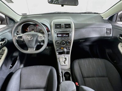 2011 Toyota Corolla S Preferred O wner's Portfolio