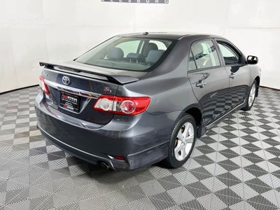 2011 Toyota Corolla S Preferred O wner's Portfolio