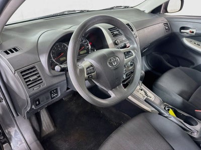2011 Toyota Corolla S Preferred O wner's Portfolio